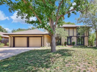 8455 E Stoneridge Ln, Wichita, KS 67206