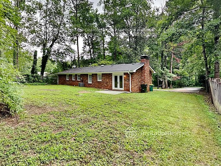 5675 Elmtree Dr — Photo 18
