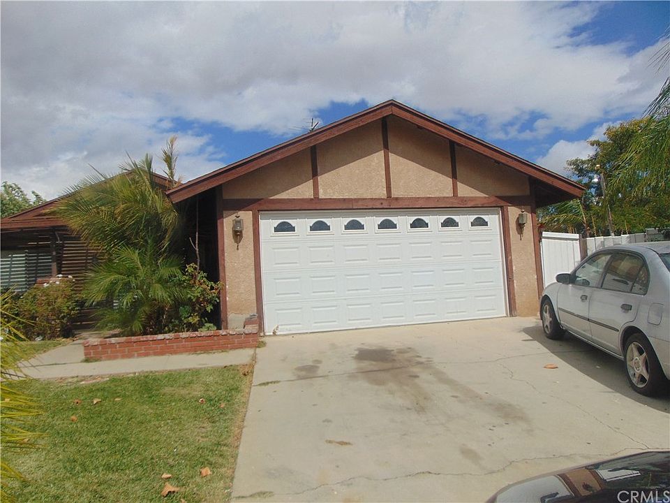 1st image of 14524 Justin Pl