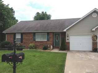 1014 Angela Ct, Jerseyville, IL 62052