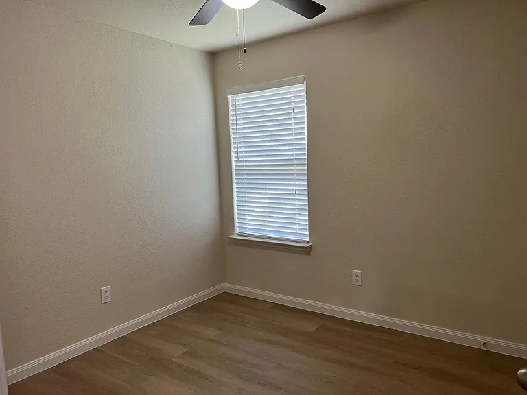 1311 Soap Tree Dr — Photo 5