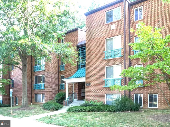 11803 Breton Ct APT 32C, Reston, VA 20191