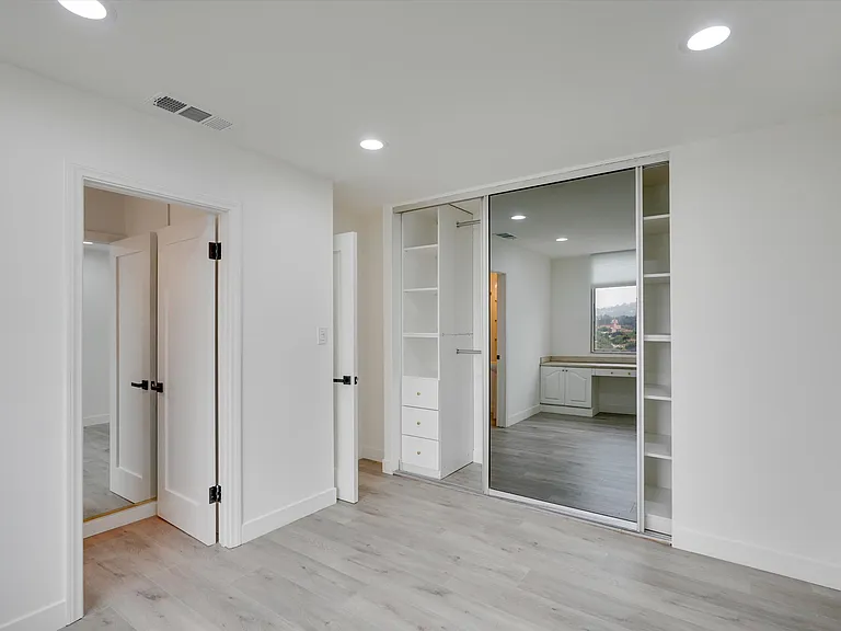 10747 Wilshire Blvd #1407 — Photo 19