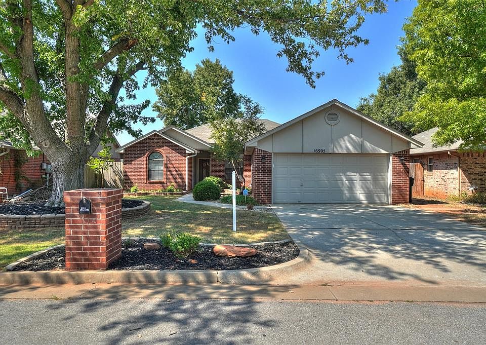 1st image of 16905 Cedarwood Dr