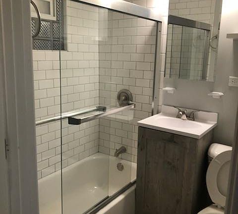 4th image of 1616 W Wabansia Ave APT 1