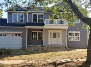 144 Berkeley Pl, Massapequa, NY 11758