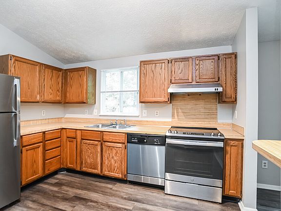 4th image of 7719 Mallen Dr