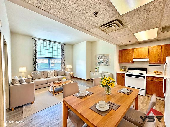 2nd image of 405 & 407 S Blackhoof St #05c56396e
