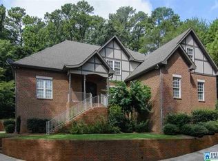 3606 Dabney Dr, Vestavia, AL 35243