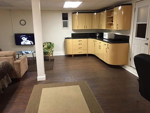 2nd image of 1226 Chelsea Ave Floor 1