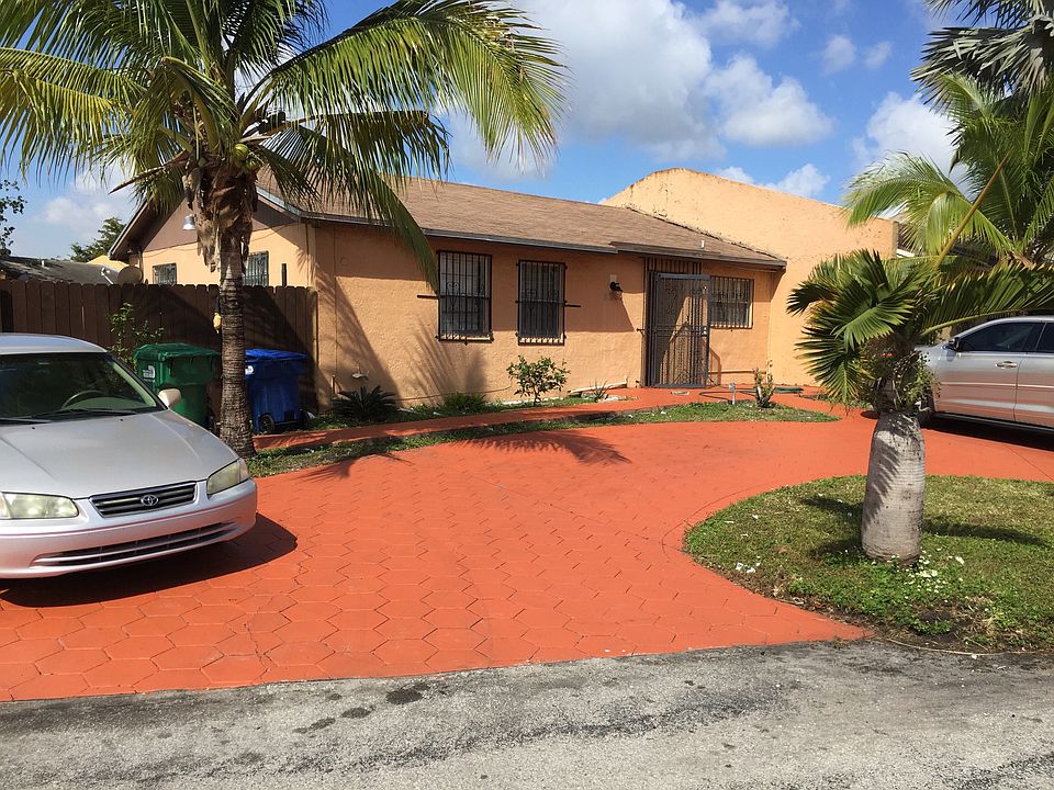 1st image of 3049 NW 204th Ter