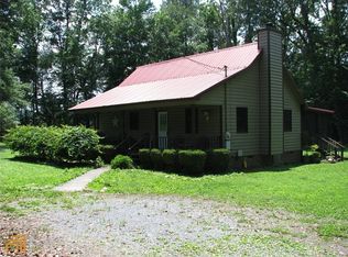 199 Pine St NE, Calhoun, GA 30701