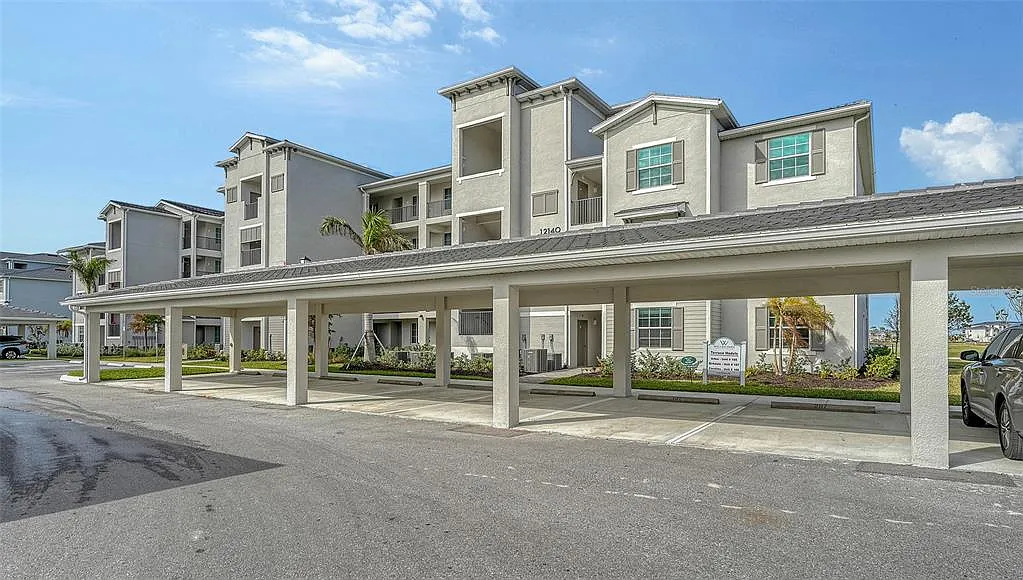 2 bed, 2.0 bath, 1154 sqft, $6,000 — Photo 1