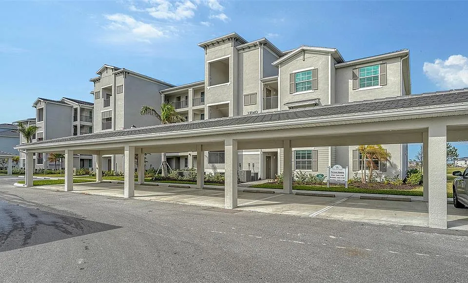 12140 Wellen Golf St #307