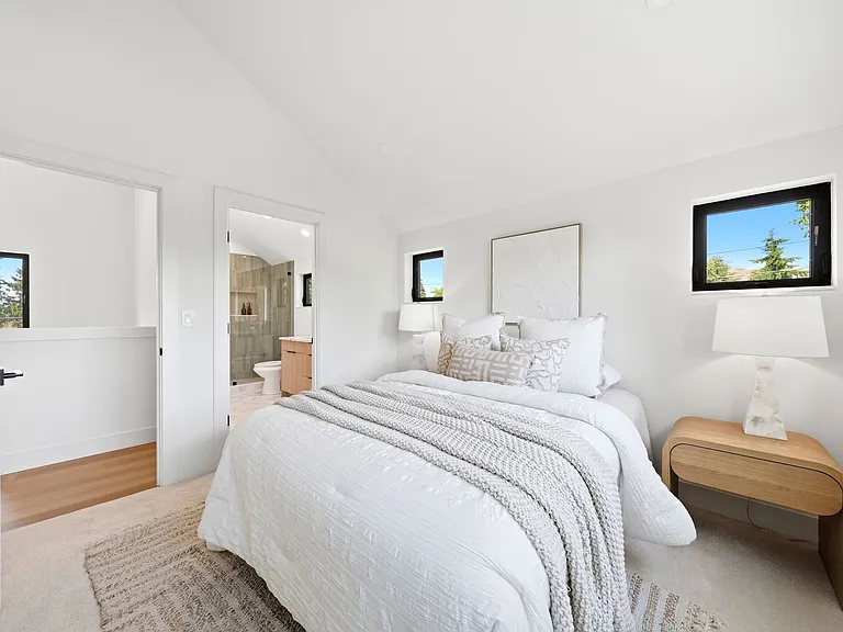 4709 SW Hinds St — Photo 22