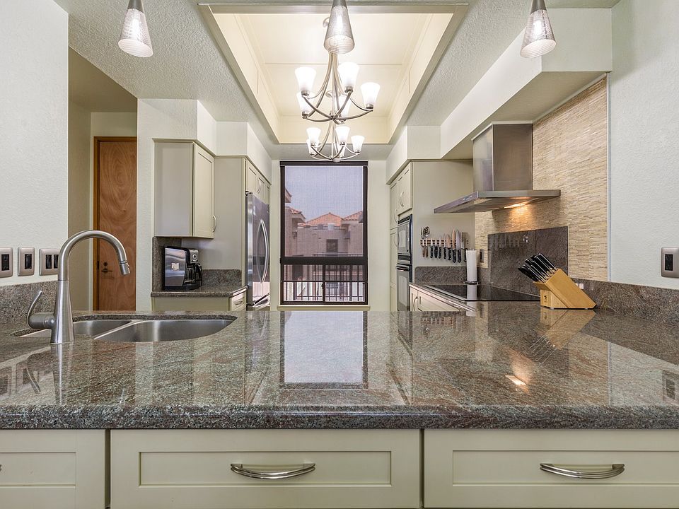 1st image of 69-1035 Keana Pl #332