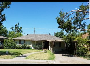 1414 S Drake St, Perryton, TX 79070