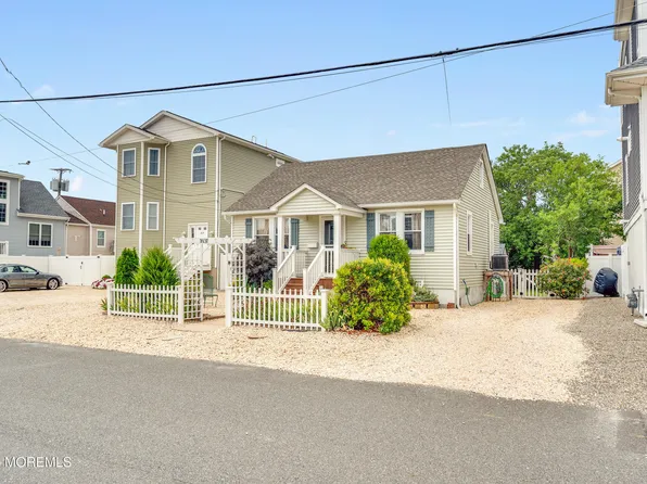 1831 W Pennsylvania Avenue, Seaside Heights, NJ 08751