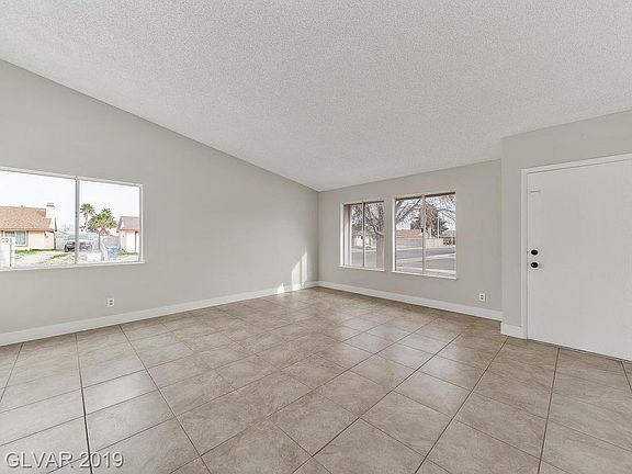 4th image of 5900 Carpenteria Way