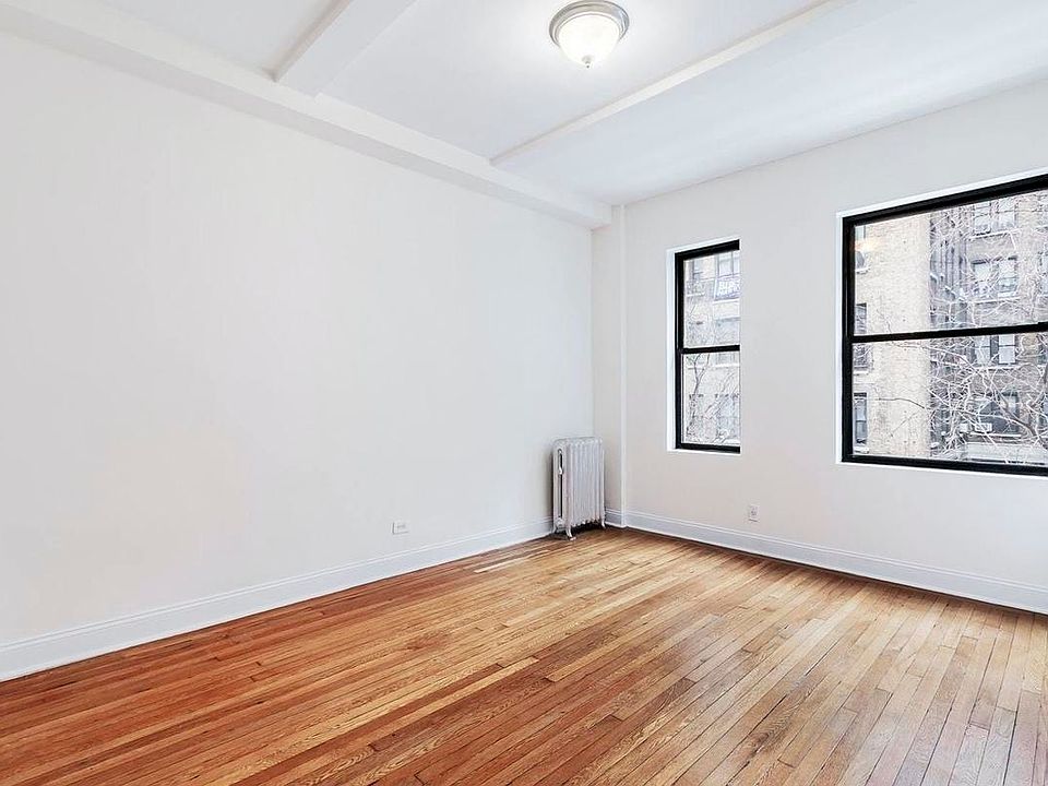 2nd image of 350 W 55th St APT 4A