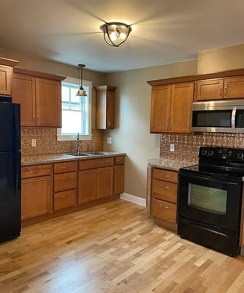 3 E Harvey St #2 — Photo 2