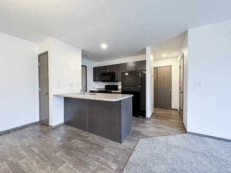 Willows East Commons — Photo 21