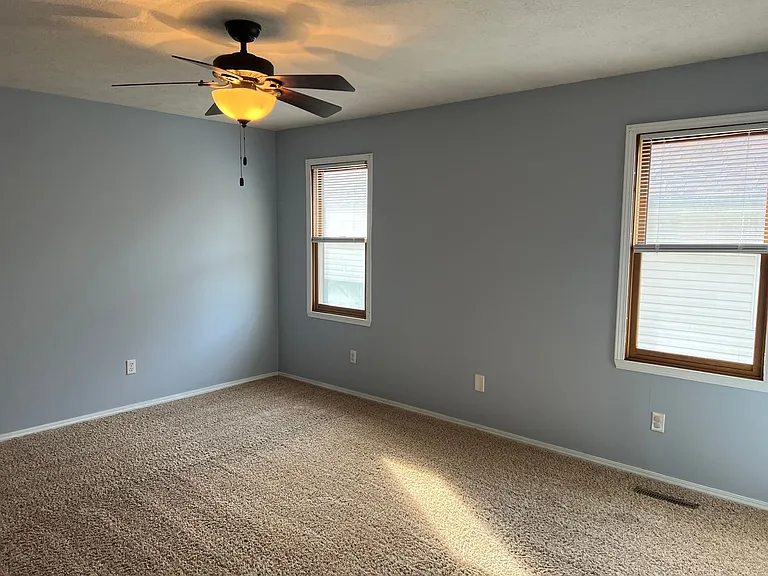3243 S Nettleton Ave — Photo 8