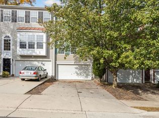18461 Sierra Springs Sq, Leesburg, VA 20176