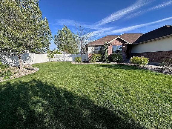 5th image of 3678 Clearfield Ln