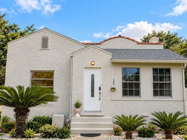 104 E Pinecrest Ave, Eustis, FL 32726