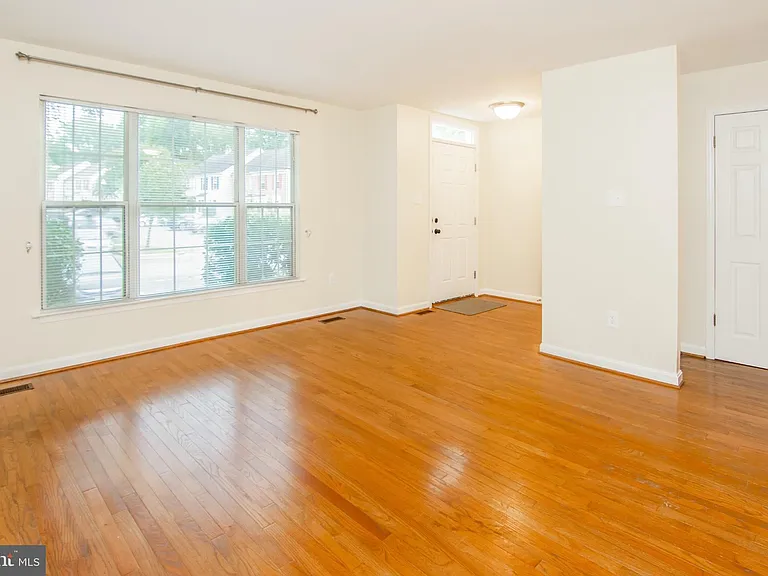 632 Lions Gate Ln — Photo 3