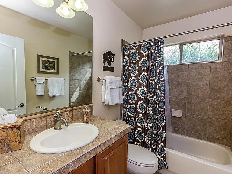 4402 W Cloud Ranch Pl — Photo 25