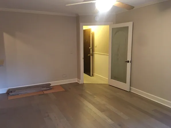 3620 N Pine Grove Ave APT 206, Chicago, IL 60613