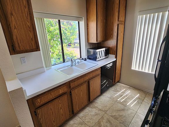 5th image of 11187 Camino Ruiz APT 80