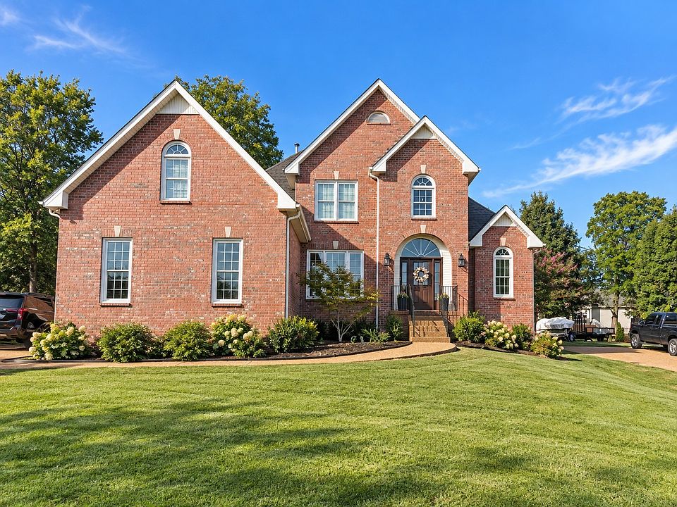 1st image of 154 Wyncrest Way