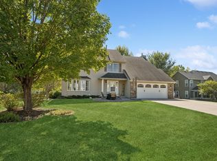 728 Castleton Ct, Eagan, MN 55123