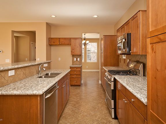 5th image of 3510 E LAKEWOOD Parkway W #107