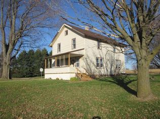 13605 Best Rd, Davis, IL 61019