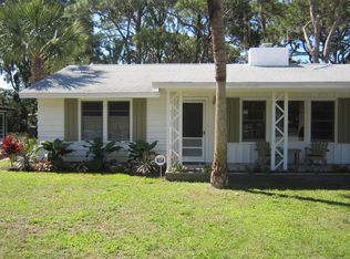 440 Sapphire Dr, Sarasota, FL 34234