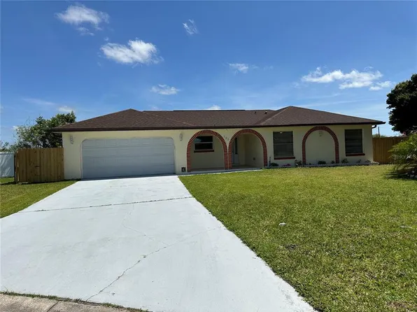 125 Floral Ct, Kissimmee, FL 34743