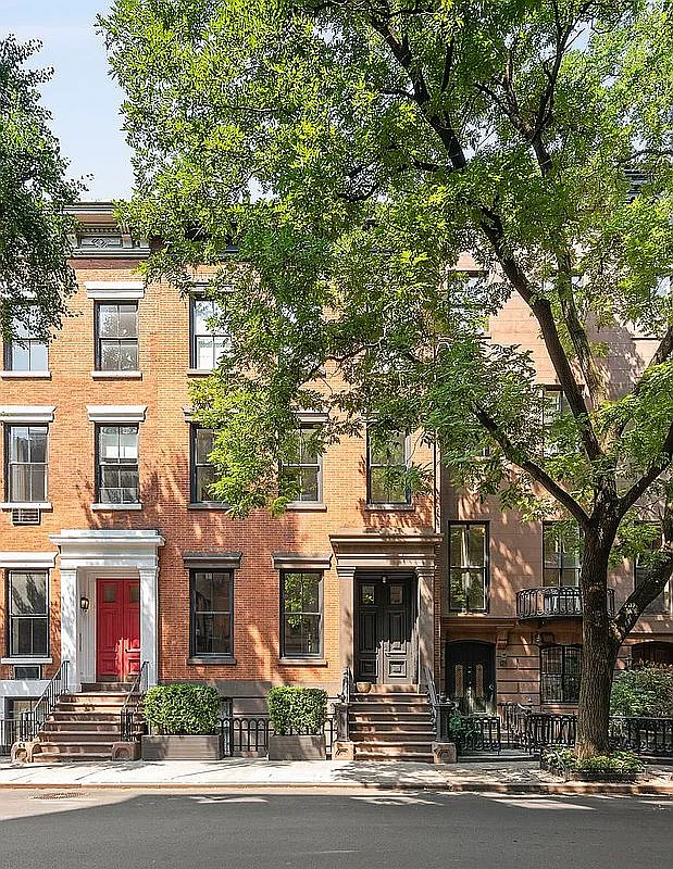 55 W 9th St photo 1