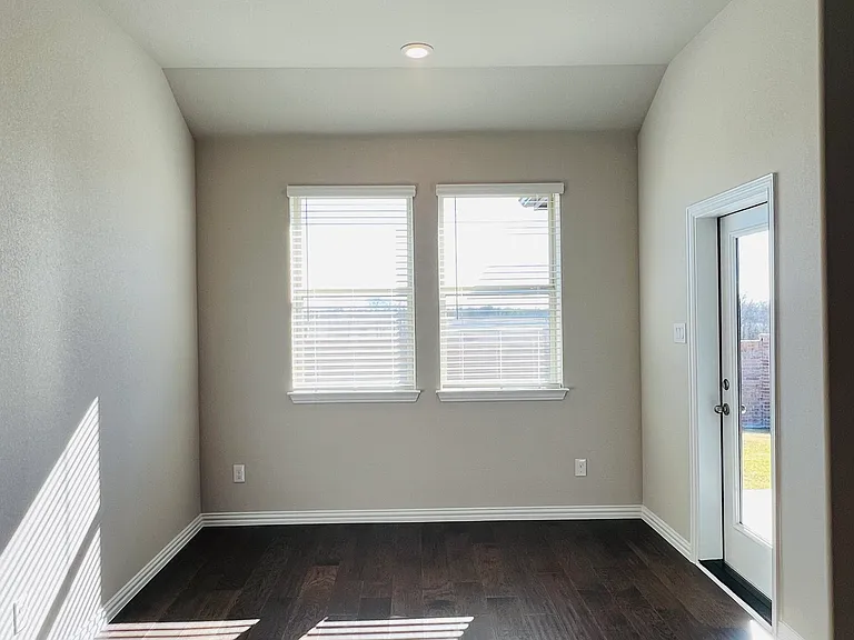 3305 Cross Shore Dr — Photo 13