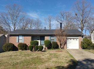 6 Oak Point Ct, Little Rock, AR 72211