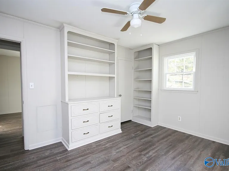 8848 Sims Rd — Photo 10