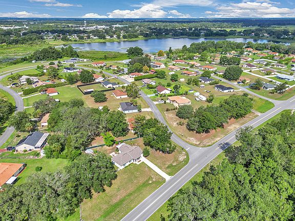 5th image of 814 Oak Road