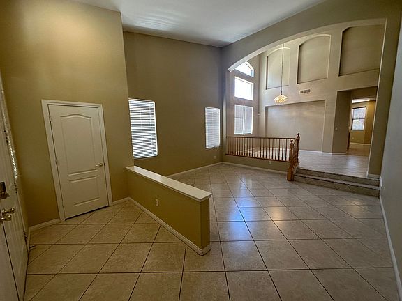 3rd image of 1031 Belle River Ct