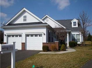272 Tyler Ct, Monroe, NJ 08831