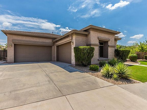 3rd image of 3099 E Cedar Dr