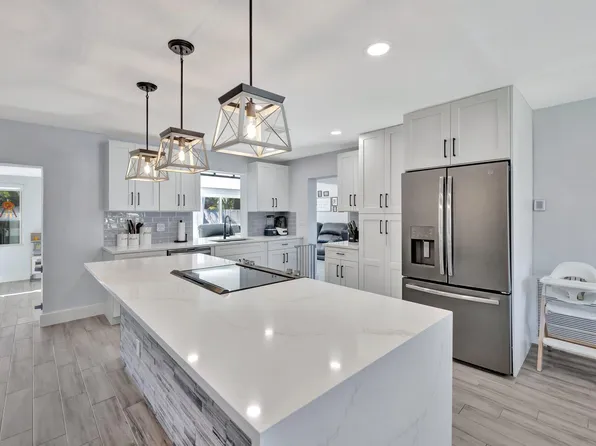 3512 Arthur Street, Hollywood, FL 33021