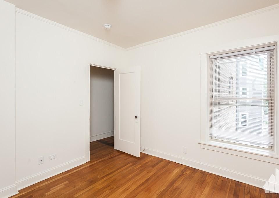 1st image of 4841 N Kimball Ave #1A